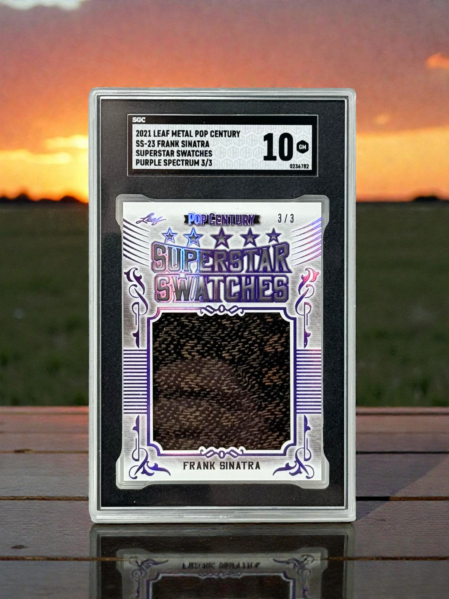 FRANK SINATRA - Authentic Worn Memorabilia SUPERSTAR JUMBO SWATCHES Relic - ONLY 3 MADE ! - 2021 Leaf Pop Century - Graded Card - SGC Mint 10
