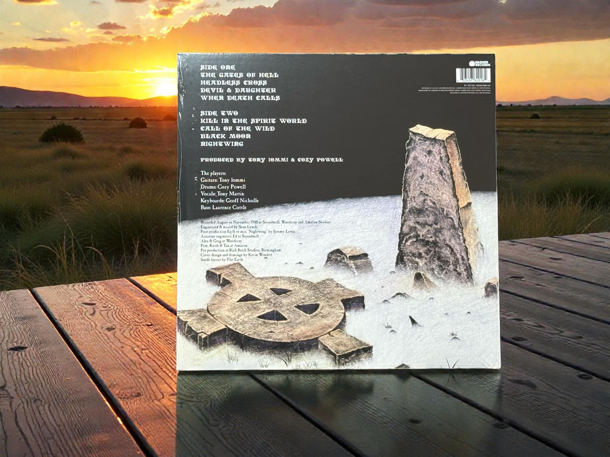 Black Sabbath – Headless Cross